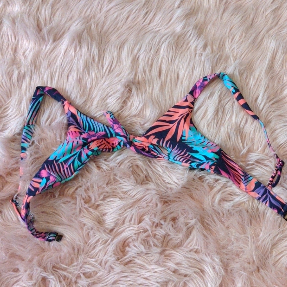 Blackbough tropical print top